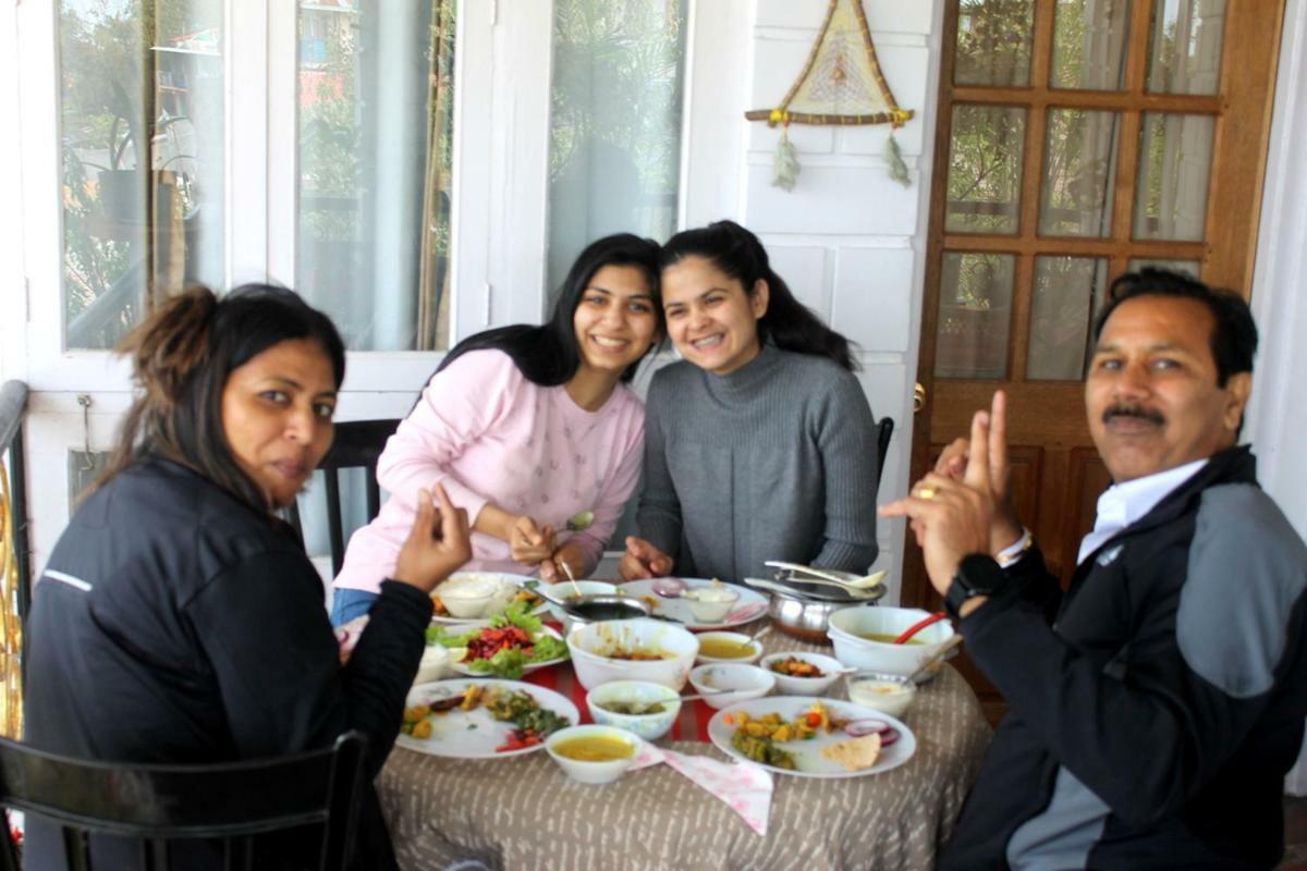 Mansarover Home Stay Kalimpong Dış mekan fotoğraf